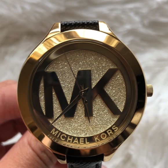 Michael Kors Wrist Watch - Picture 8 of 11